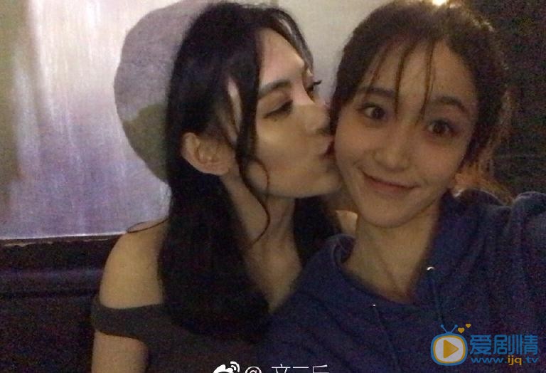 刘因然与人合照 刘因然高清写真_刘因然高清剧照