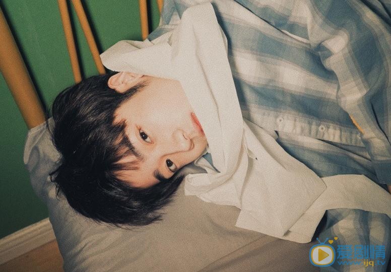 李明峻清新写真 李明峻高清写真_李明峻高清剧照