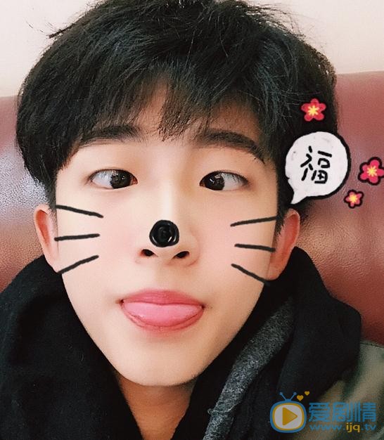 刘宇卖萌照 刘宇高清写真_刘宇高清剧照