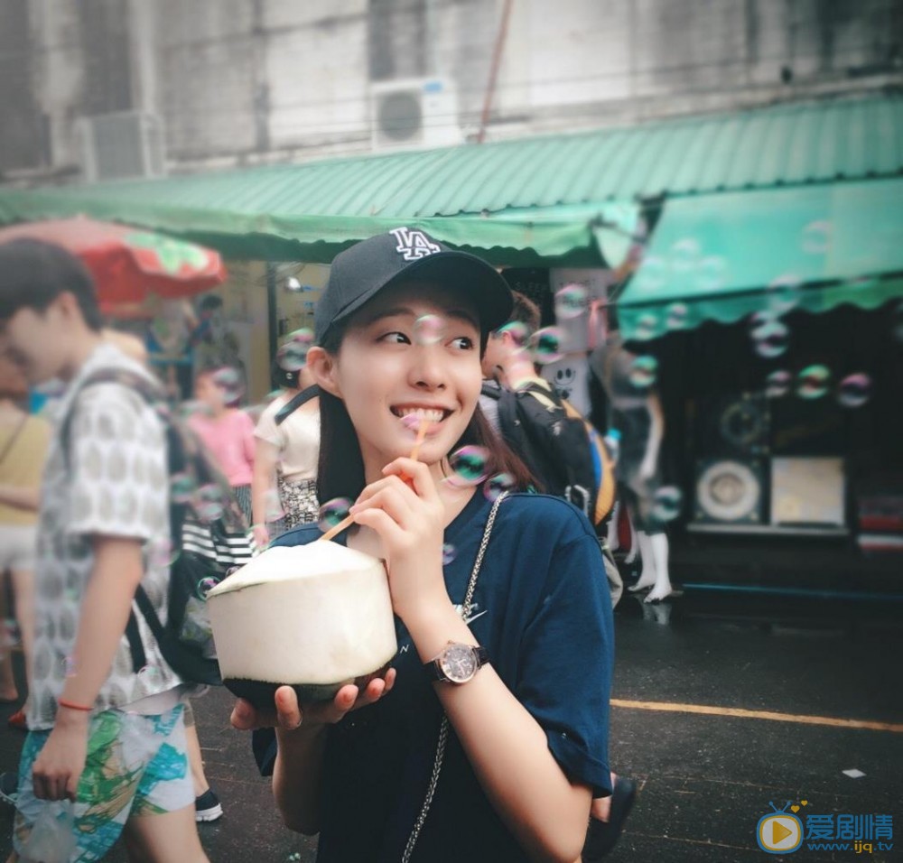 郝文婷户外写真 郝文婷高清写真_郝文婷高清剧照