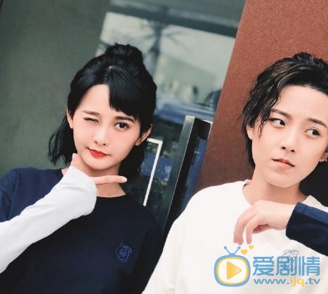杨馥羽与人合照 杨馥羽高清写真_杨馥羽高清剧照