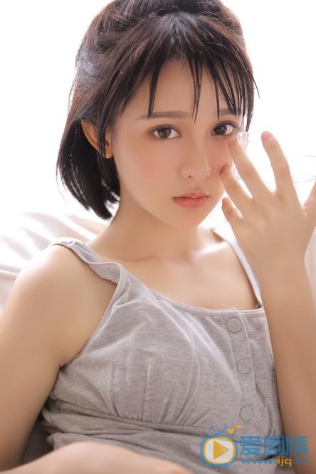 杨馥羽夏日写真 杨馥羽高清写真_杨馥羽高清剧照
