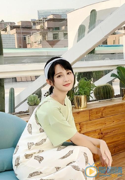 杨馥羽街拍写真 杨馥羽高清写真_杨馥羽高清剧照