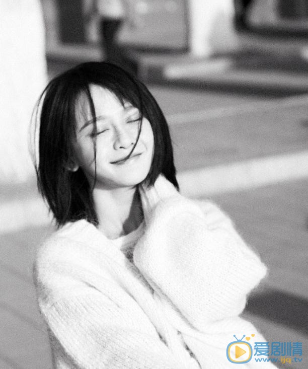 杨馥羽黑白写真 杨馥羽高清写真_杨馥羽高清剧照