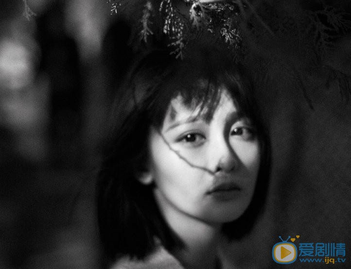 杨馥羽黑白写真 杨馥羽高清写真_杨馥羽高清剧照