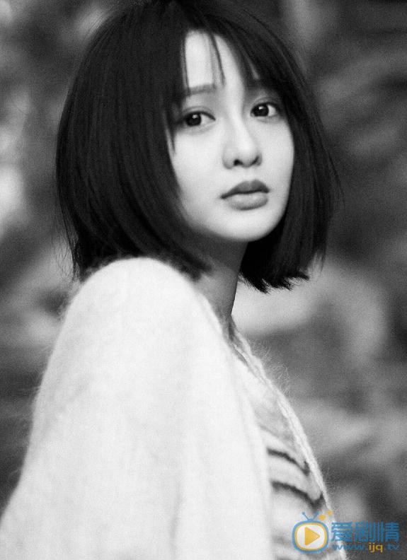 杨馥羽黑白写真 杨馥羽高清写真_杨馥羽高清剧照