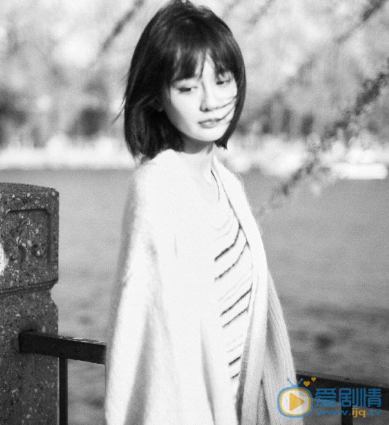 杨馥羽黑白写真 杨馥羽高清写真_杨馥羽高清剧照