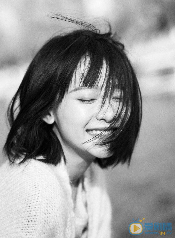 杨馥羽黑白写真 杨馥羽高清写真_杨馥羽高清剧照
