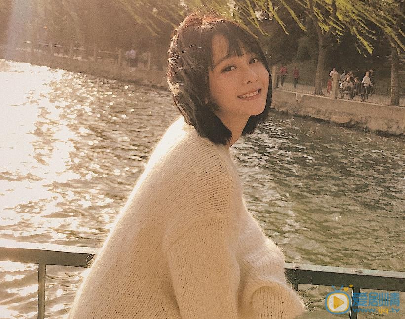 杨馥羽黑白写真 杨馥羽高清写真_杨馥羽高清剧照