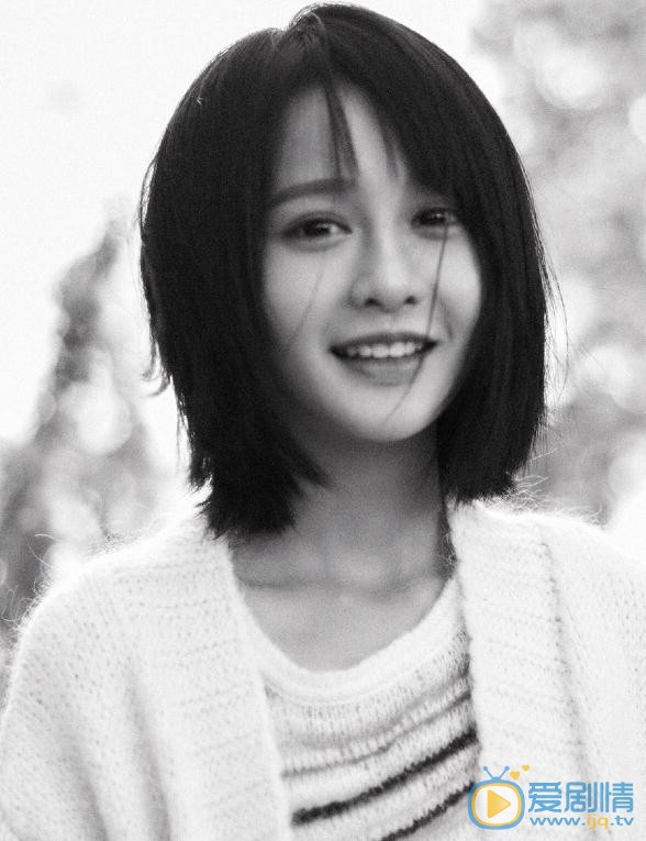 杨馥羽黑白写真 杨馥羽高清写真_杨馥羽高清剧照