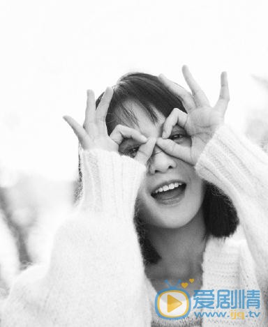 杨馥羽黑白写真 杨馥羽高清写真_杨馥羽高清剧照