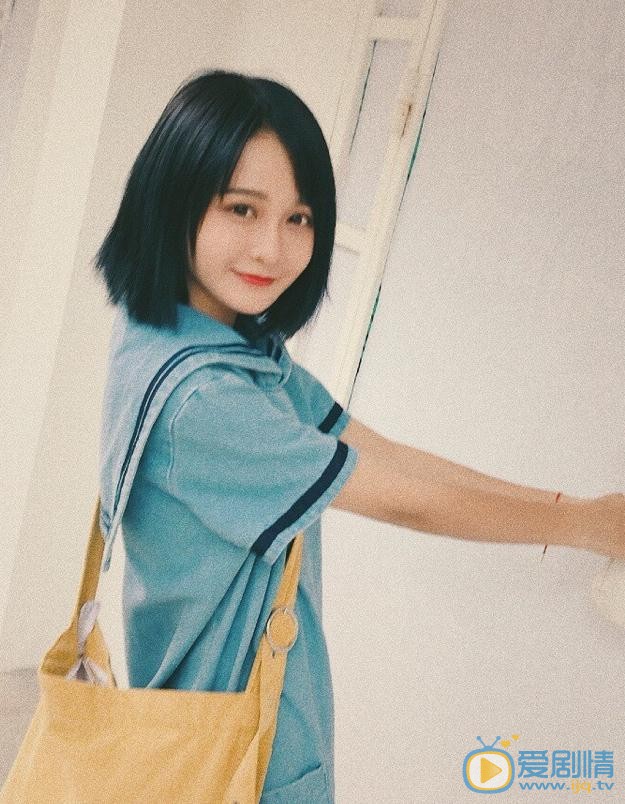 杨馥羽制服写真 杨馥羽高清写真_杨馥羽高清剧照