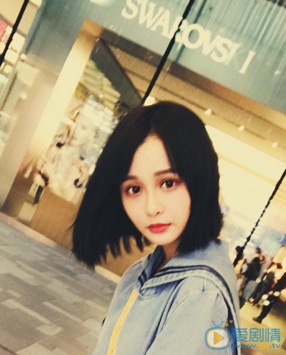 杨馥羽制服写真 杨馥羽高清写真_杨馥羽高清剧照