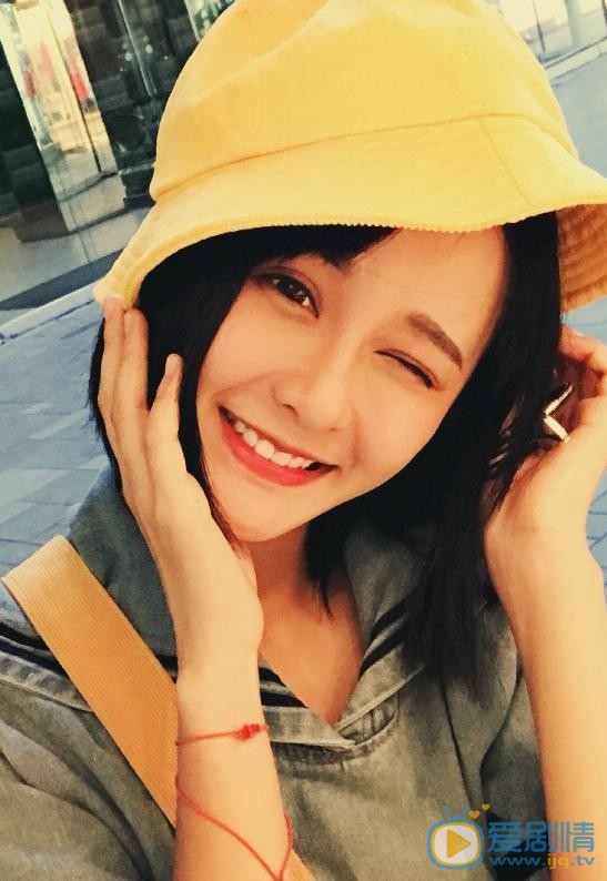 杨馥羽制服写真 杨馥羽高清写真_杨馥羽高清剧照