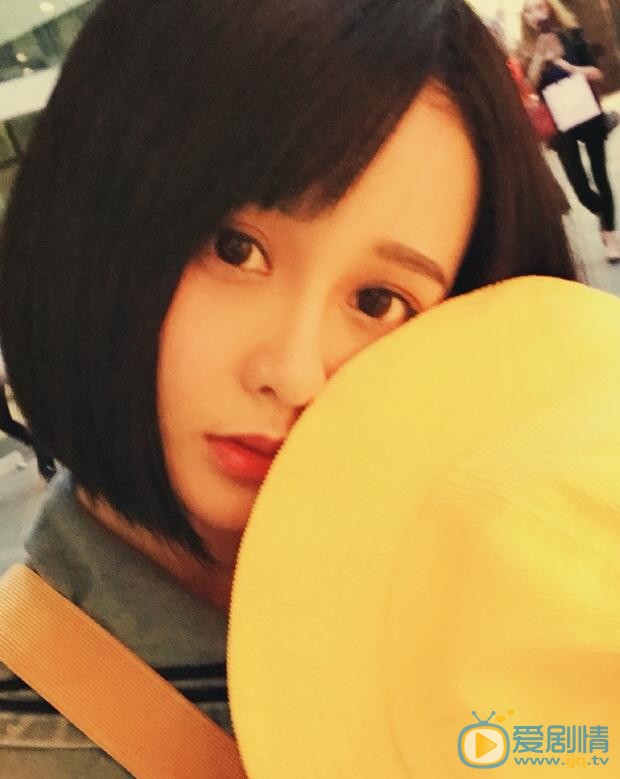 杨馥羽制服写真 杨馥羽高清写真_杨馥羽高清剧照