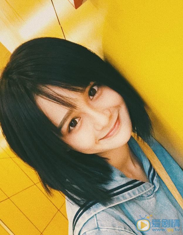 杨馥羽制服写真 杨馥羽高清写真_杨馥羽高清剧照