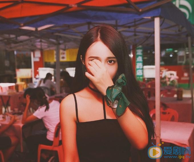 杨馥羽夜色写真 杨馥羽高清写真_杨馥羽高清剧照