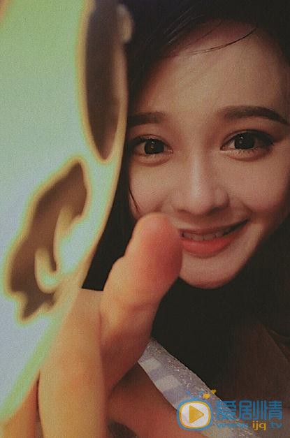 杨馥羽夜色写真 杨馥羽高清写真_杨馥羽高清剧照