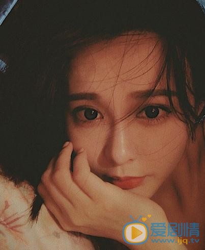 杨馥羽夜色写真 杨馥羽高清写真_杨馥羽高清剧照