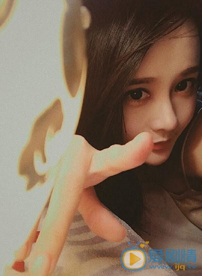杨馥羽夜色写真 杨馥羽高清写真_杨馥羽高清剧照