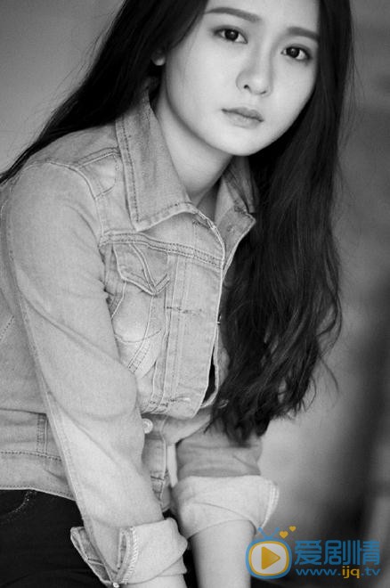 杨馥羽秋色写真 杨馥羽高清写真_杨馥羽高清剧照