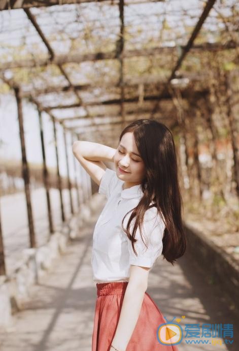 杨馥羽秋色写真 杨馥羽高清写真_杨馥羽高清剧照