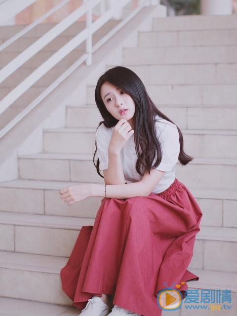 杨馥羽秋色写真 杨馥羽高清写真_杨馥羽高清剧照