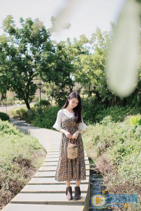 杨馥羽秋色写真 杨馥羽高清写真_杨馥羽高清剧照