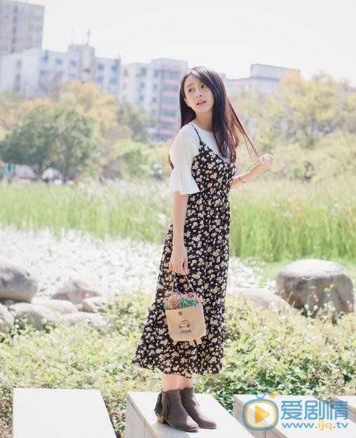 杨馥羽秋色写真 杨馥羽高清写真_杨馥羽高清剧照