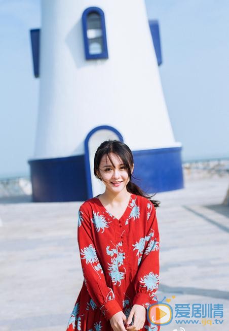 杨馥羽海边写真 杨馥羽高清写真_杨馥羽高清剧照