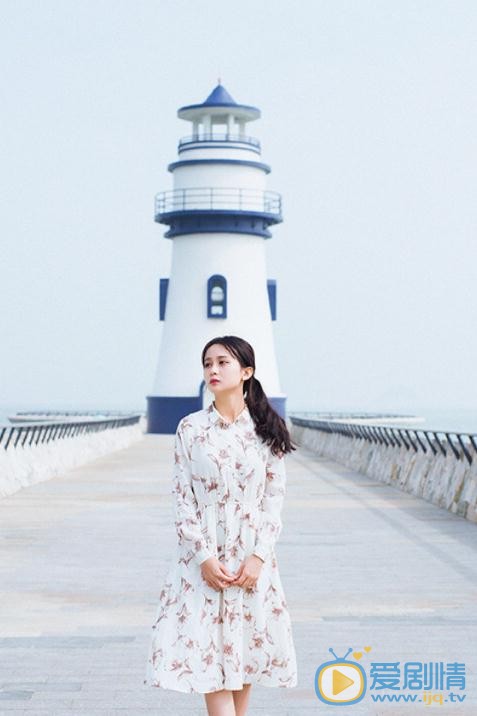 杨馥羽海边写真 杨馥羽高清写真_杨馥羽高清剧照