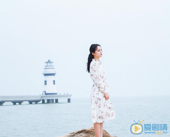 杨馥羽海边写真 杨馥羽高清写真_杨馥羽高清剧照