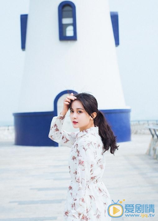 杨馥羽海边写真 杨馥羽高清写真_杨馥羽高清剧照