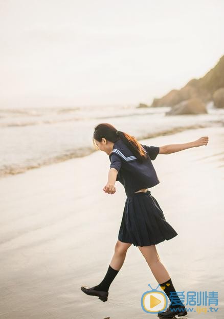 杨馥羽海边写真 杨馥羽高清写真_杨馥羽高清剧照