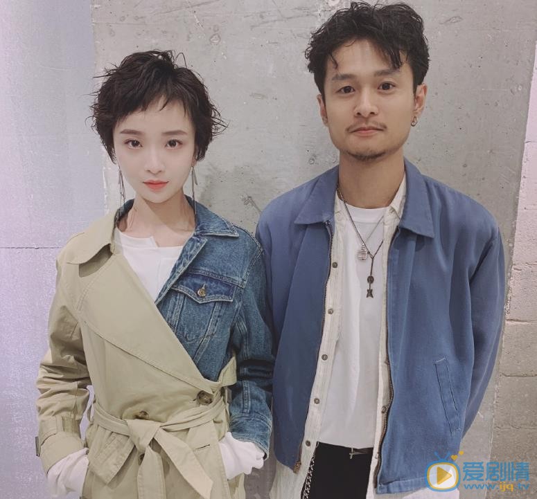 史策朋友合照 史策高清写真_史策高清剧照