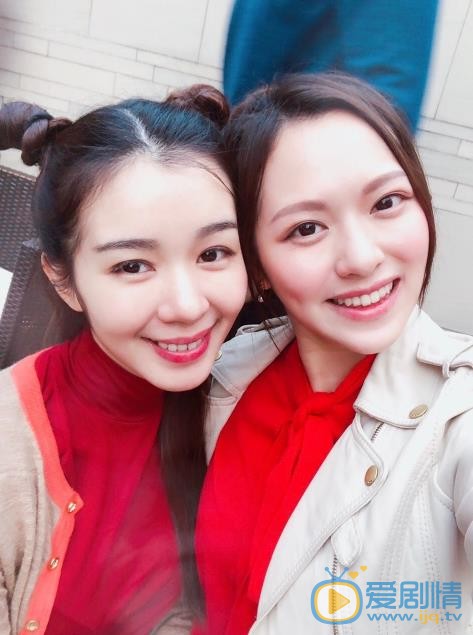 麦明诗与他人合照 麦明诗高清写真_麦明诗高清剧照
