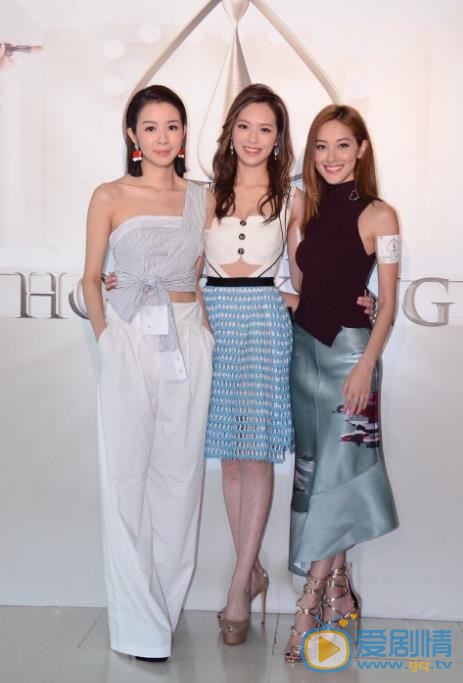 麦明诗与他人合照 麦明诗高清写真_麦明诗高清剧照