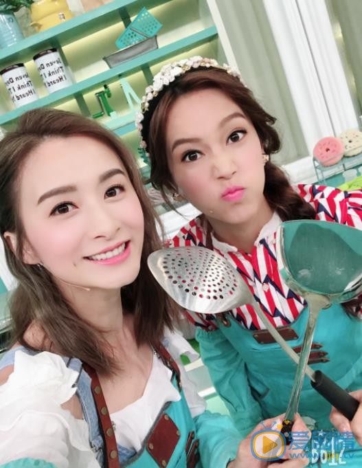 沈卓盈与他人合照 沈卓盈高清写真_沈卓盈高清剧照