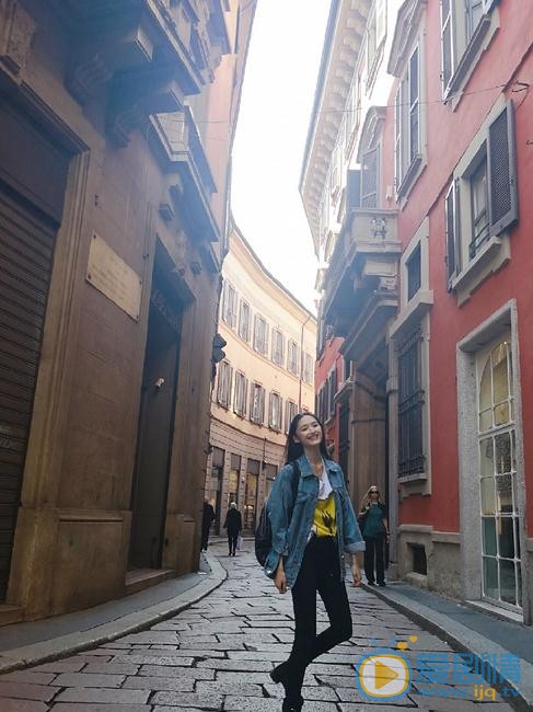 康可人旅游照 康可人高清写真_康可人高清剧照