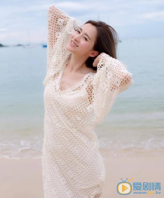 沈卓盈海滩写真 沈卓盈高清写真_沈卓盈高清剧照