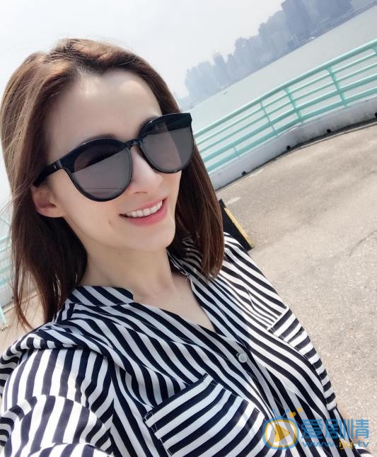 沈卓盈自拍照 沈卓盈高清写真_沈卓盈高清剧照