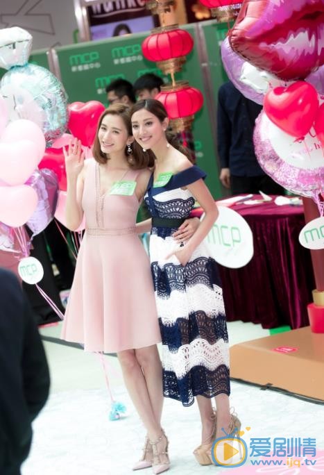 沈卓盈与他人合照 沈卓盈高清写真_沈卓盈高清剧照