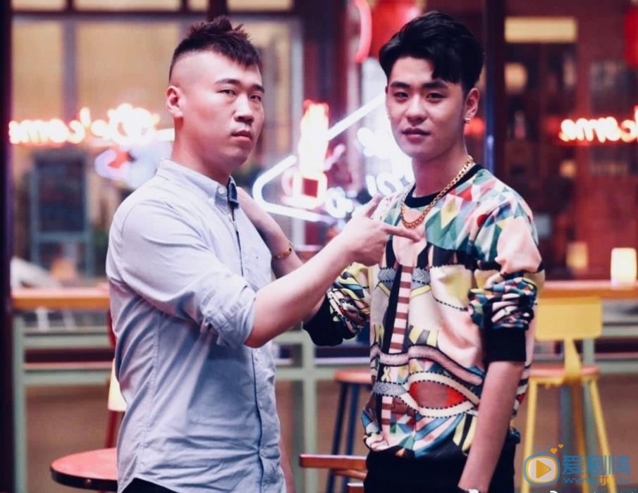 张云雷生活照 张云雷高清写真_张云雷高清剧照