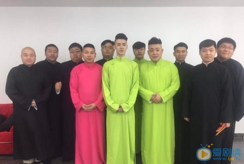 张云雷相声节目照 张云雷高清写真_张云雷高清剧照