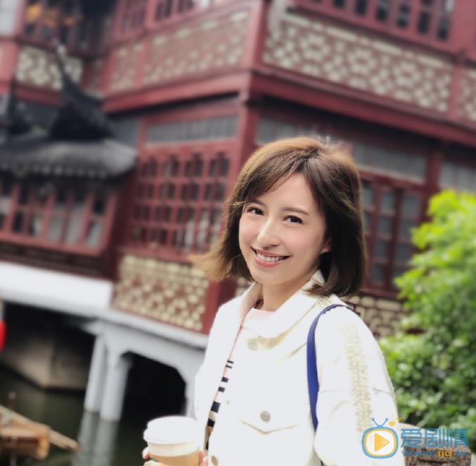 龚嘉欣街拍写真 龚嘉欣高清写真_龚嘉欣高清剧照