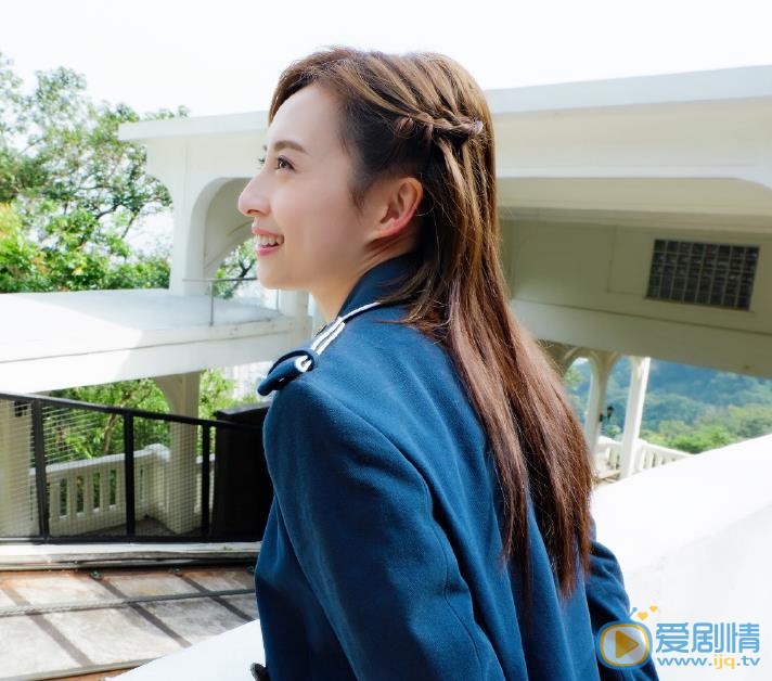 龚嘉欣街拍写真 龚嘉欣高清写真_龚嘉欣高清剧照