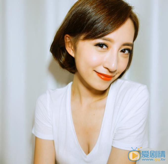 龚嘉欣自拍照 龚嘉欣高清写真_龚嘉欣高清剧照