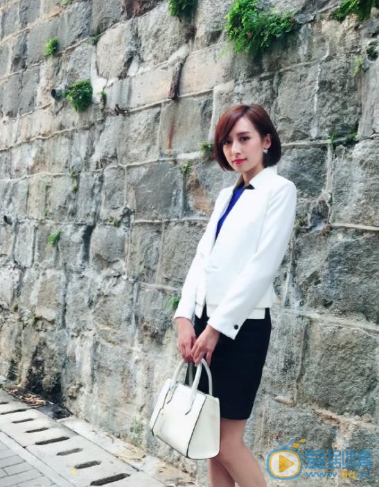 龚嘉欣街拍写真 龚嘉欣高清写真_龚嘉欣高清剧照