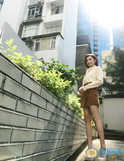 龚嘉欣街拍写真 龚嘉欣高清写真_龚嘉欣高清剧照