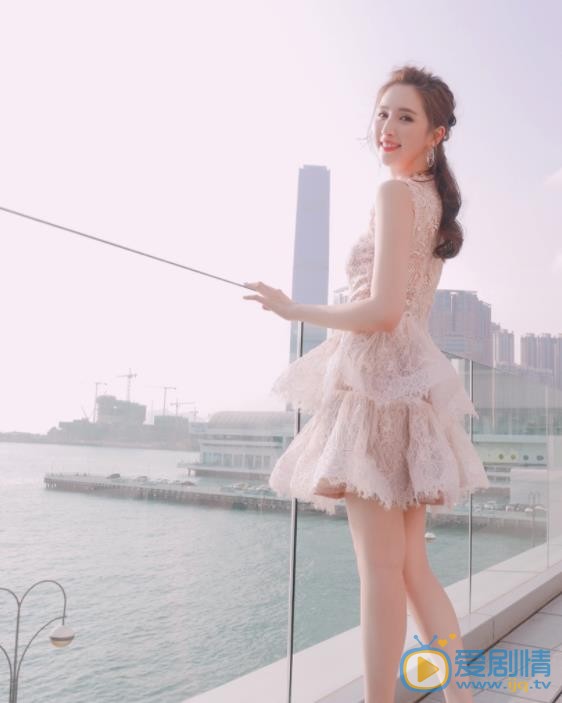 何傲儿生活照 何傲儿高清写真_何傲儿高清剧照
